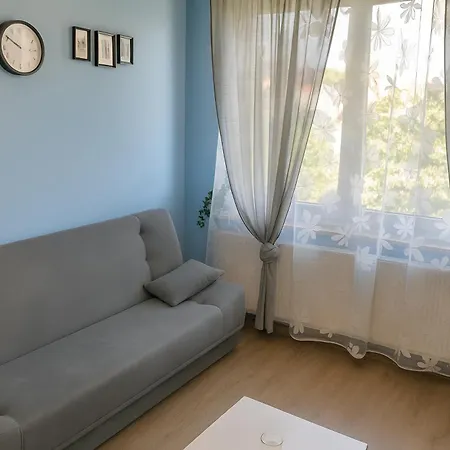 - Aktywny Wypoczynek Apartamento Międzylesie