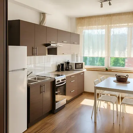 - Aktywny Wypoczynek Apartamento Międzylesie