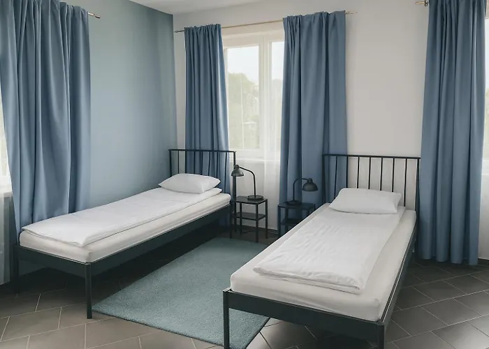 - Aktywny Wypoczynek * Międzylesie